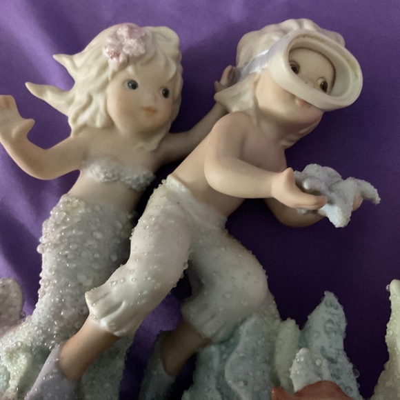 Coral Kingdom mermaid statue  1995 “Treasured Friends” - Picture 5 of 6
